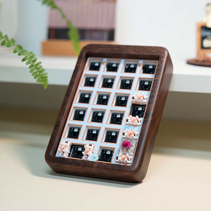 Zestaw bezprzewodowej klawiatu – Mechanical Numpad Hot Swap Rgb Wireless recenzja i cena