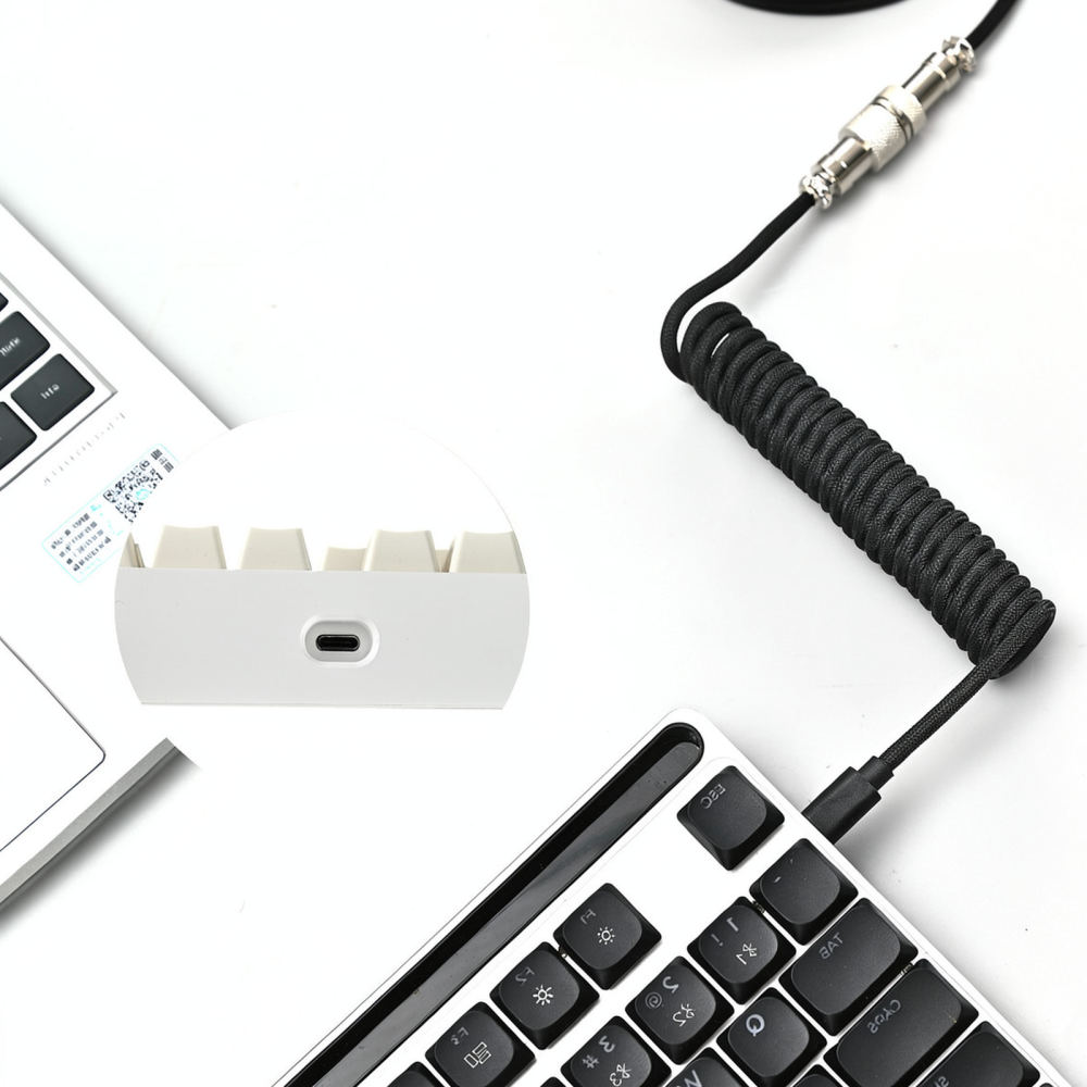 Sprężynowy kabel do klawiatury – Type C Detachable Cable Coiled Keyboard recenzja i cena